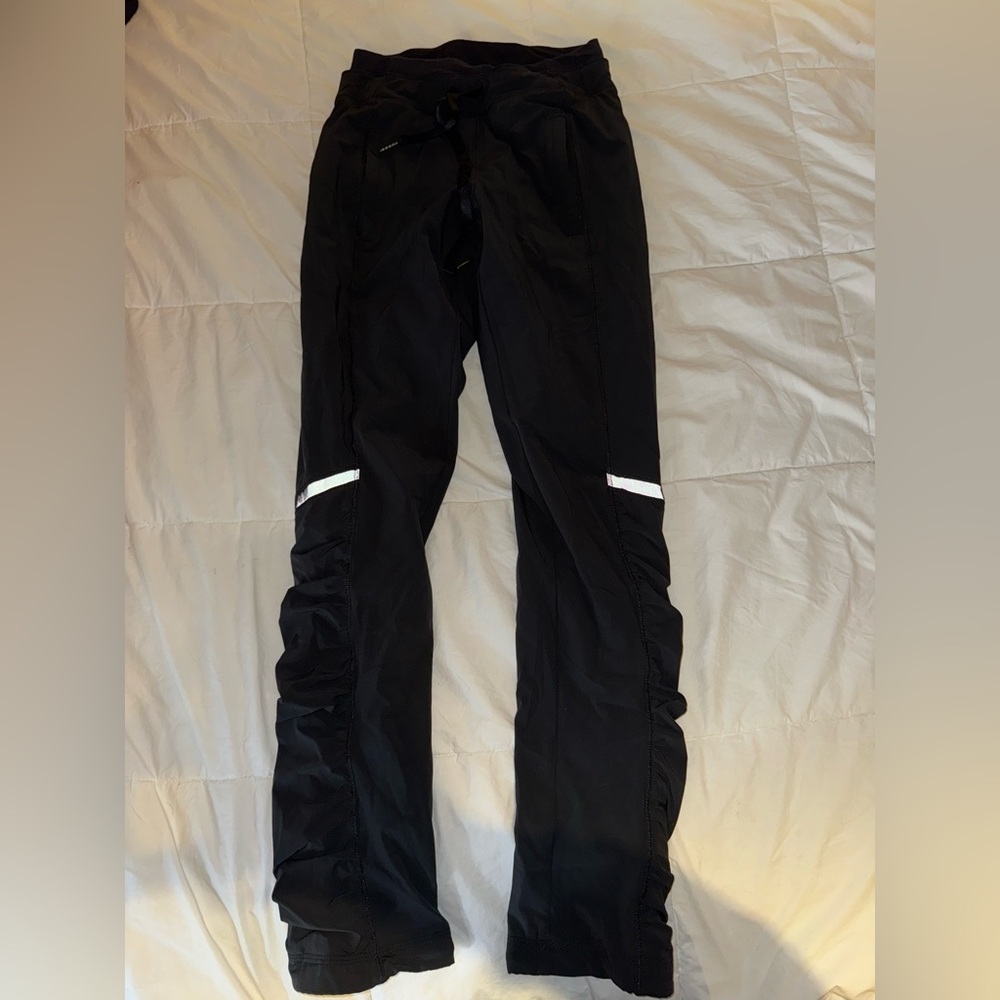 Black Athletic Ruched Pants with Reflective Stripes